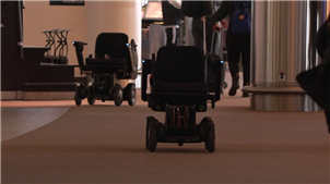 北美首创！ 温尼伯机场将为残障人事提供自动轮椅服务
