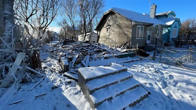 温尼伯空置房屋超600套 部分房屋多次着火 致附近居民于危险之中