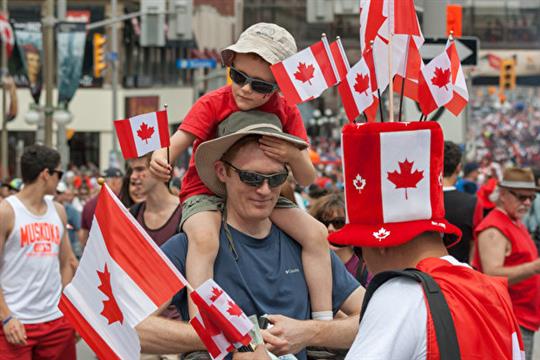 调查：增加移民对加拿大经济至关重要