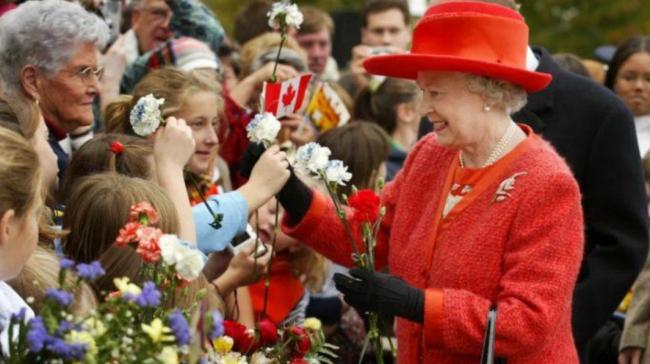 19日英女王国葬日加全国有哀悼仪式 或放假一天