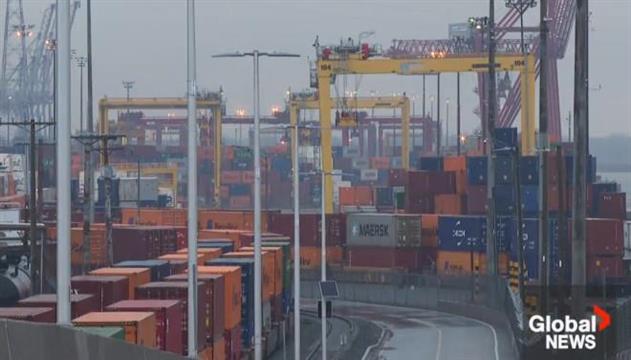 12亿元货物流通受阻 渥太华下令结束港口停工
