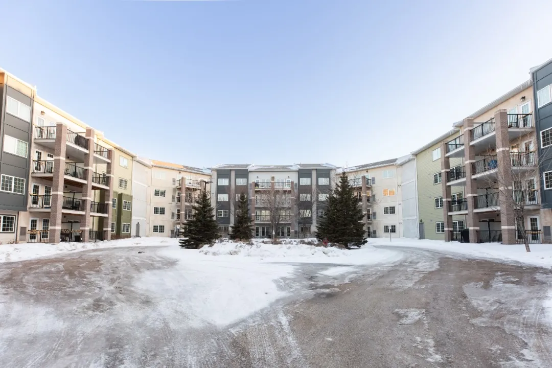 210-25 Bridgeland Drive N 温尼伯南区房源