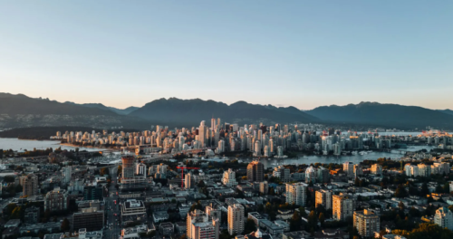 加拿大要变成“租房国家”，新建住房大部分流向出租市场，楼市出现历史性转折！