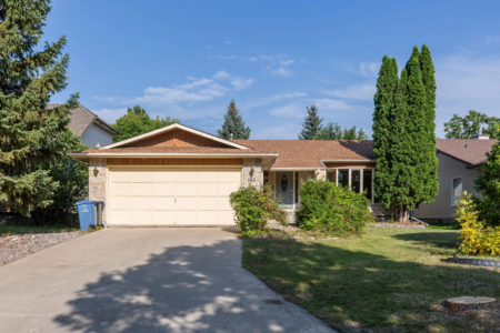 Richmond West 核心区域🏠 1540 sqft ·大平层 Bungalow · 5卧3卫 102 Groveland Bay